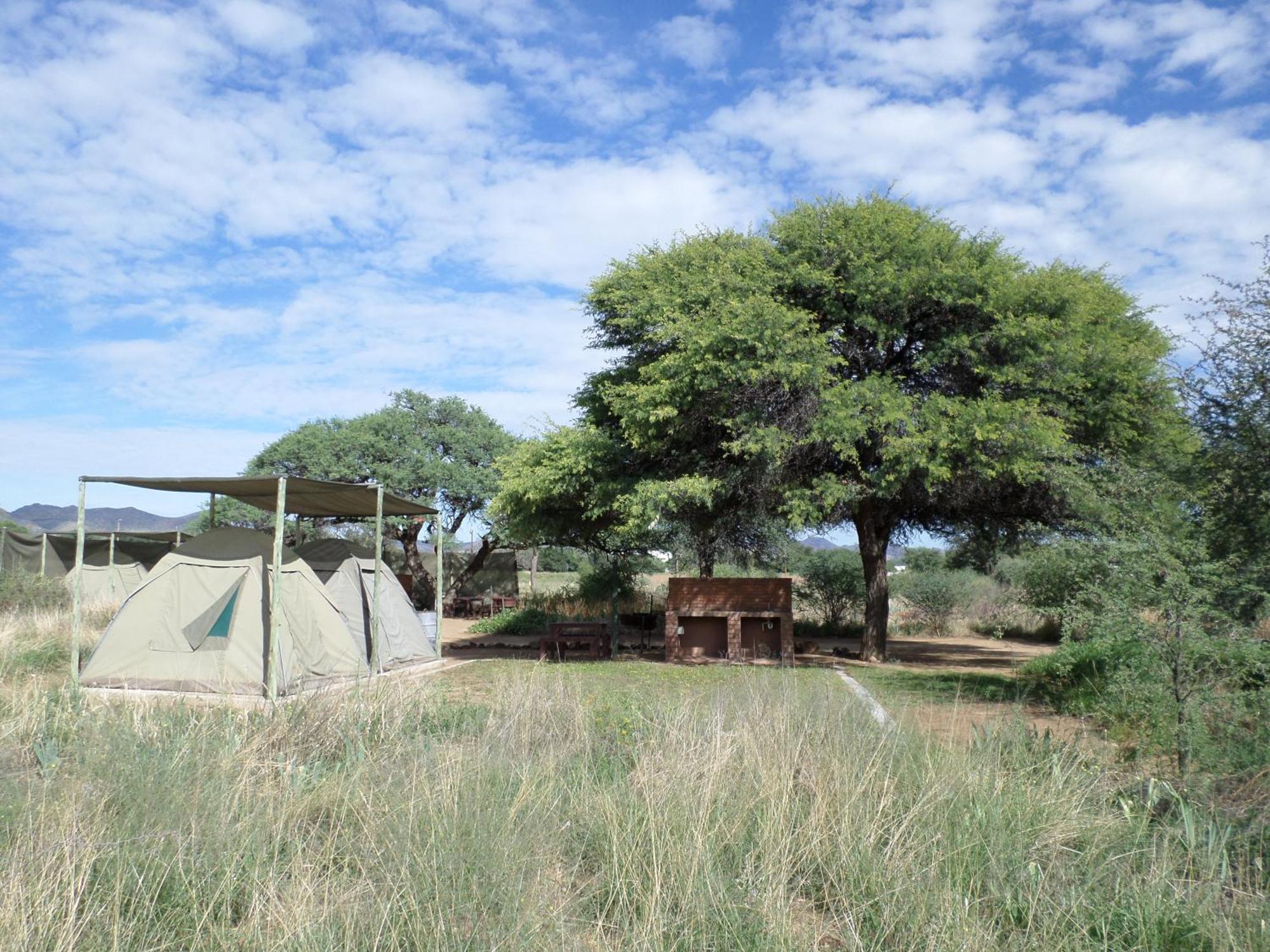 Out Of Nature Country Lodge Windhoek Exterior foto
