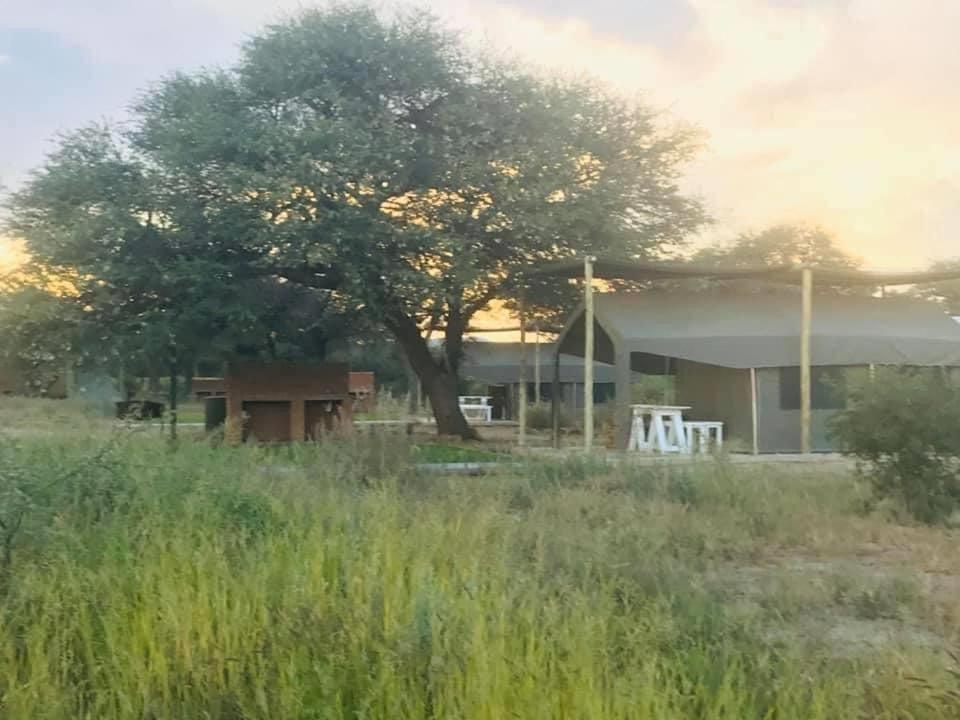 Out Of Nature Country Lodge Windhoek Exterior foto