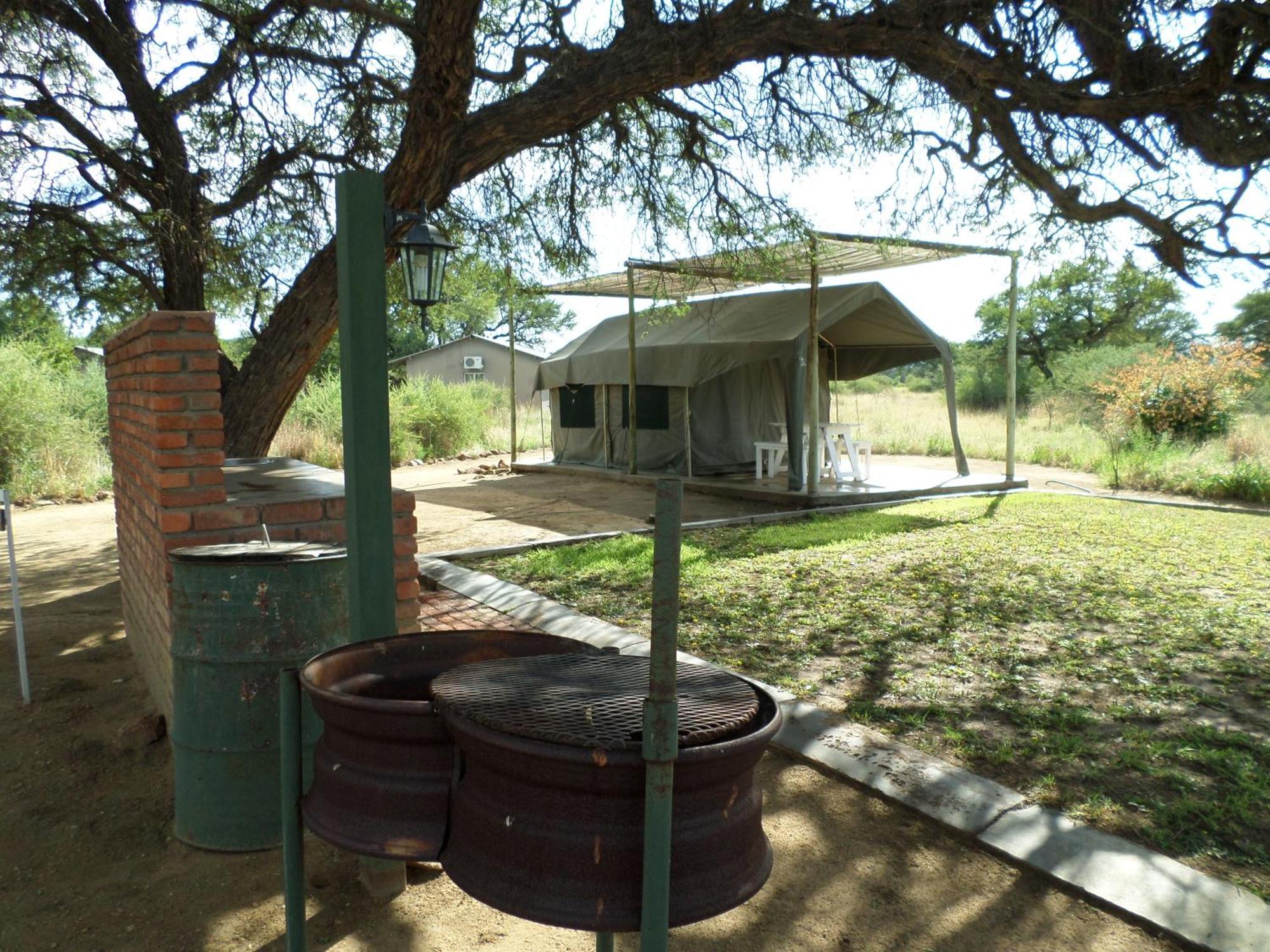 Out Of Nature Country Lodge Windhoek Exterior foto
