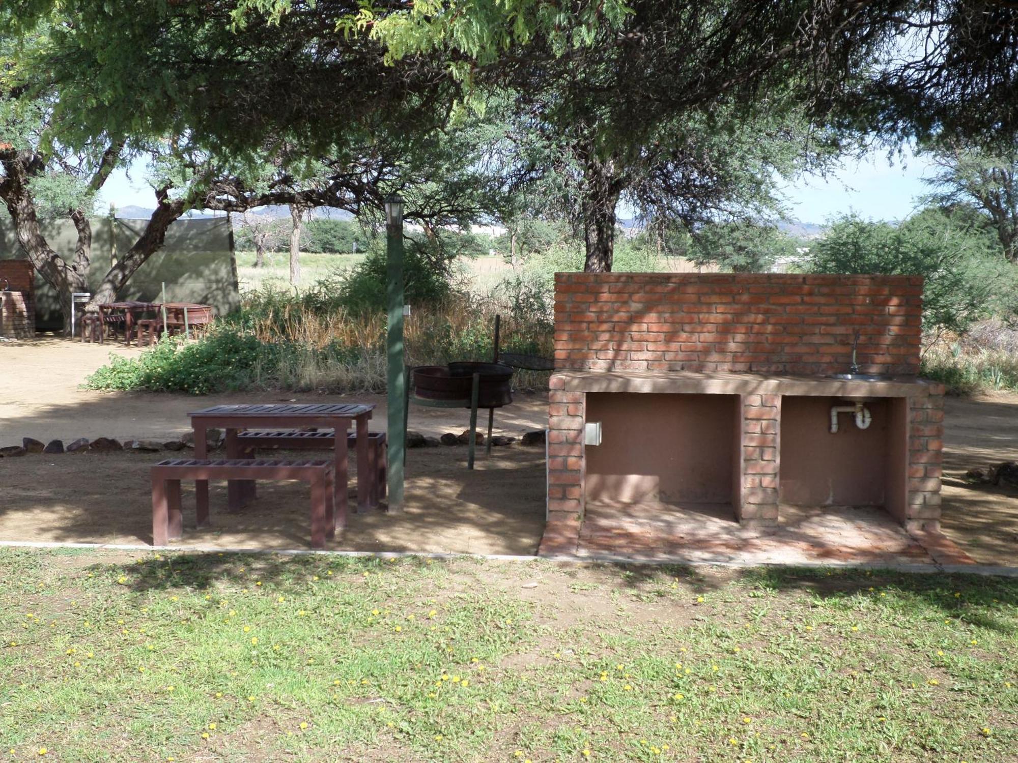 Out Of Nature Country Lodge Windhoek Exterior foto