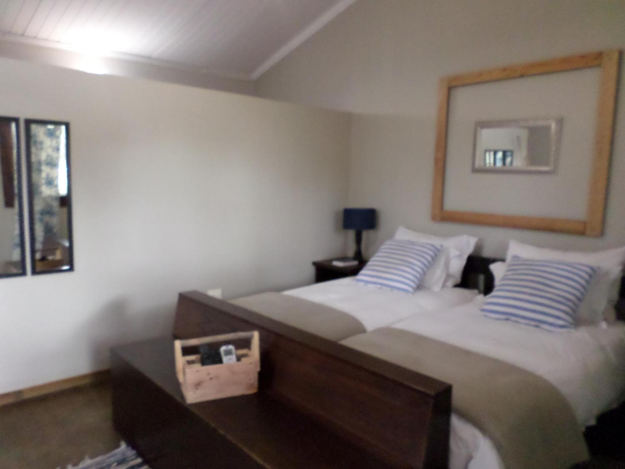 Out Of Nature Country Lodge Windhoek Exterior foto