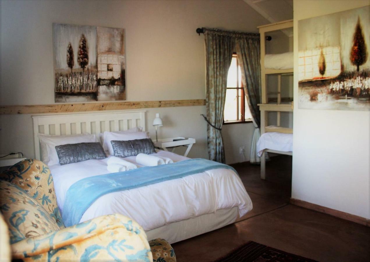 Out Of Nature Country Lodge Windhoek Exterior foto
