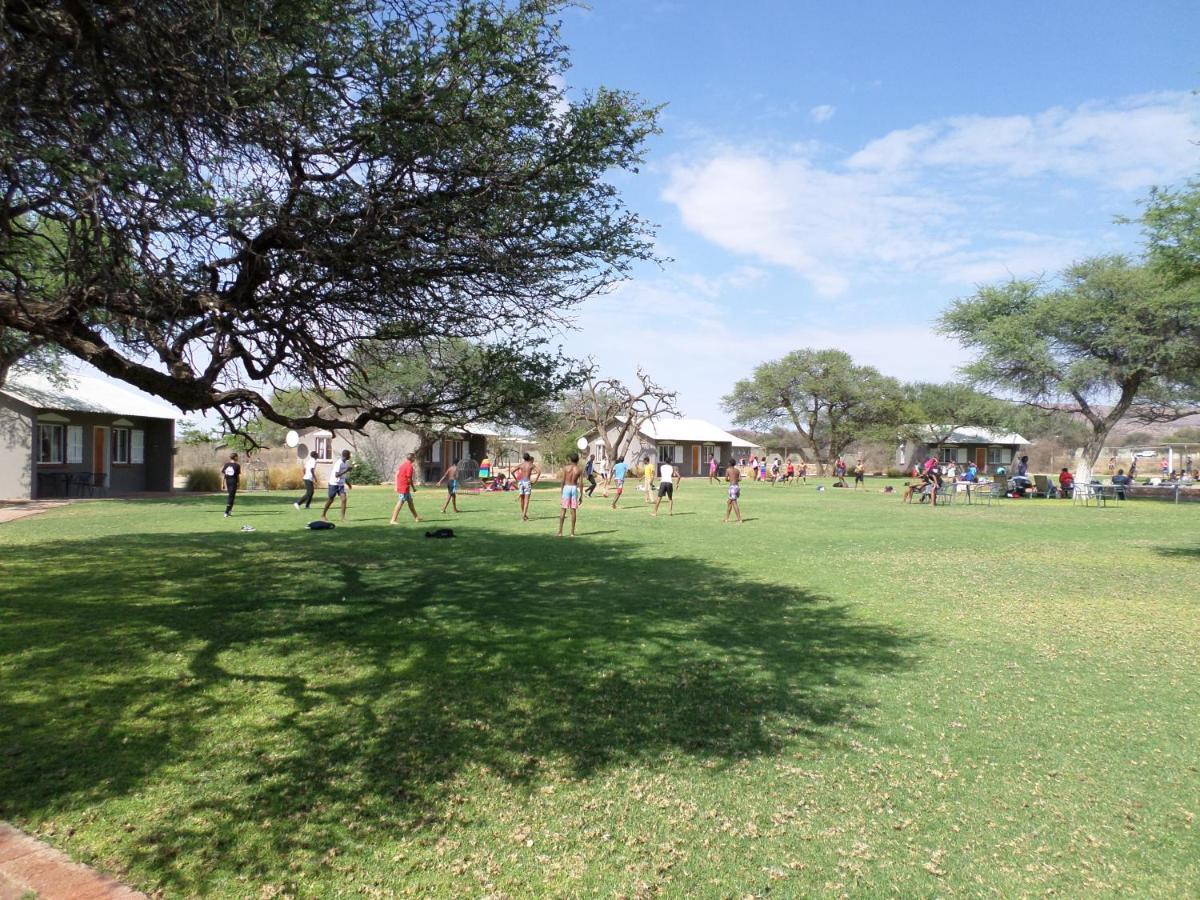Out Of Nature Country Lodge Windhoek Exterior foto